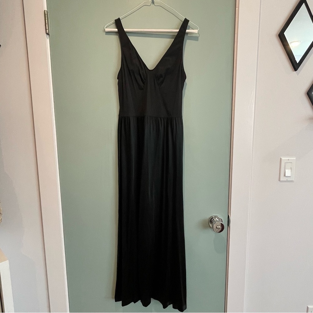 & Other Stories - Sleeveless Black Midi Dress